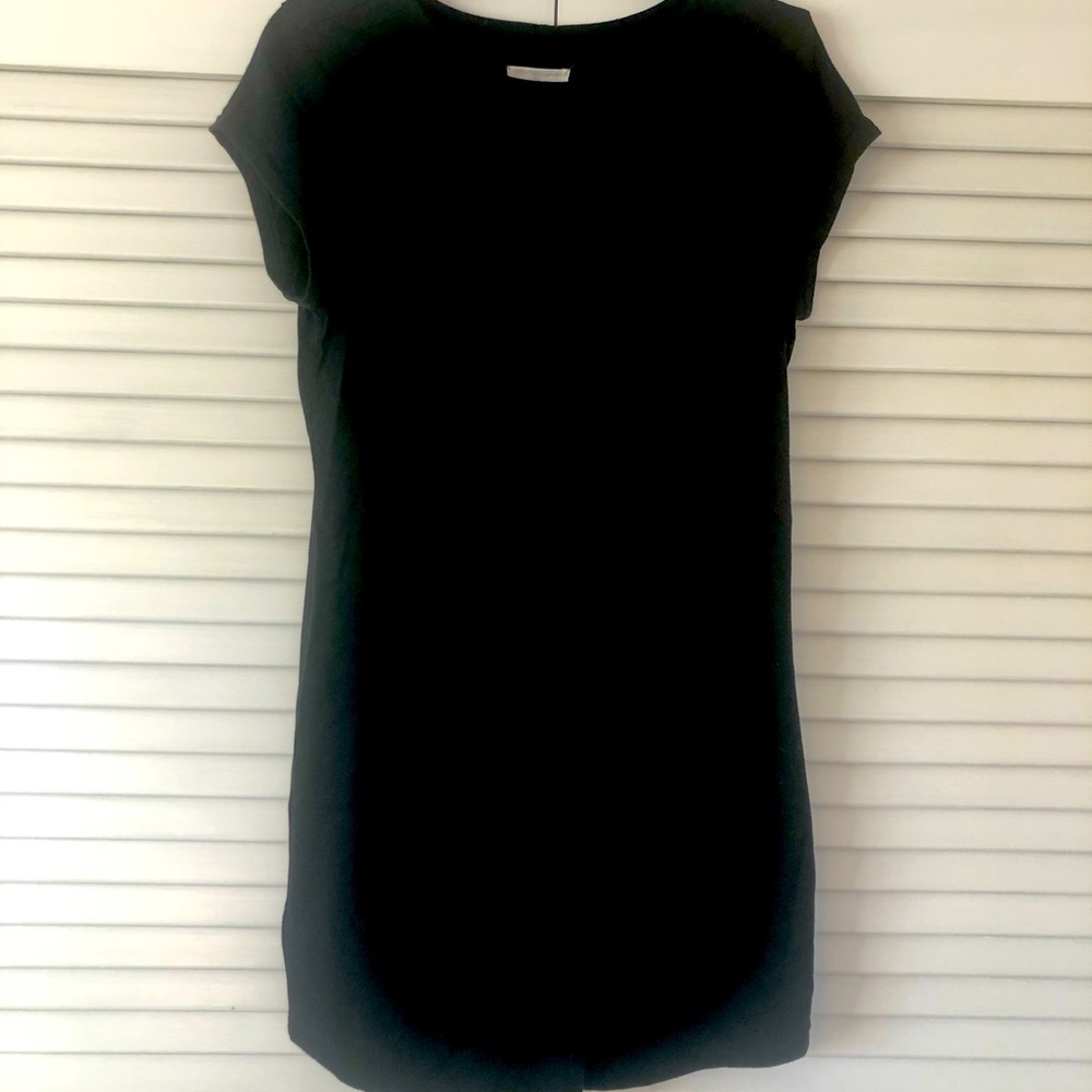 Lou and Grey black t shirt dress